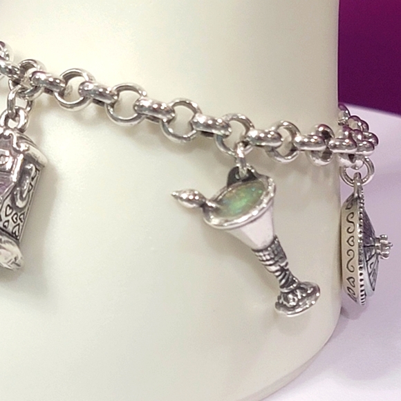 BRIGHTON RETIRED LAS VEGAS NEVADA GAMBLING 6 CHARM BRACELET NWOT - Picture 5 of 12